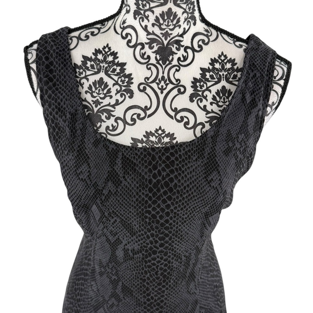 Joseph Ribkoff Black Snakeskin Textured Sheath Dress 10 | Vintage Bodycon Midi - Picture 2 of 15